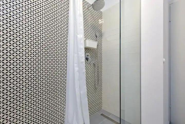 Apartment & Rooms Nugal Makarska Bilik gambar